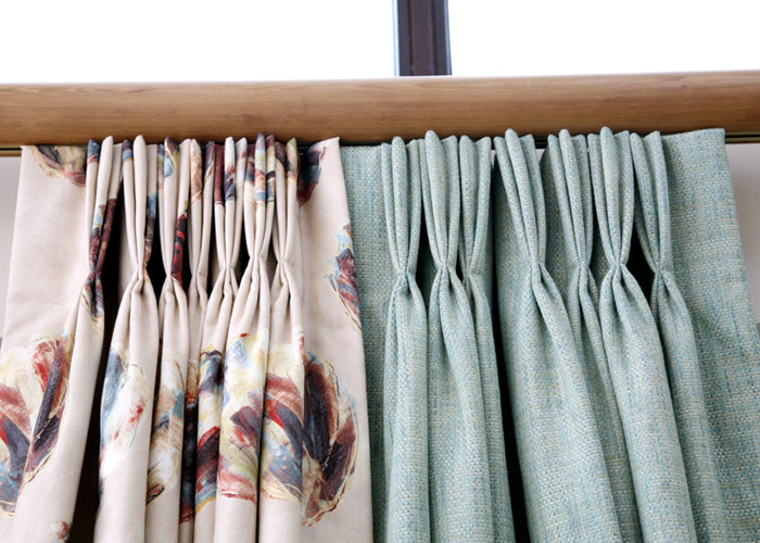 poleandcurtain